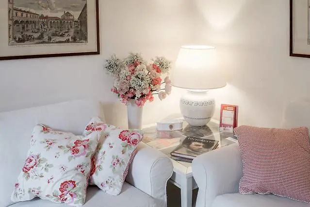 Ta - One Bedroom Luxury Apartment In The Fashion District Florens Italien