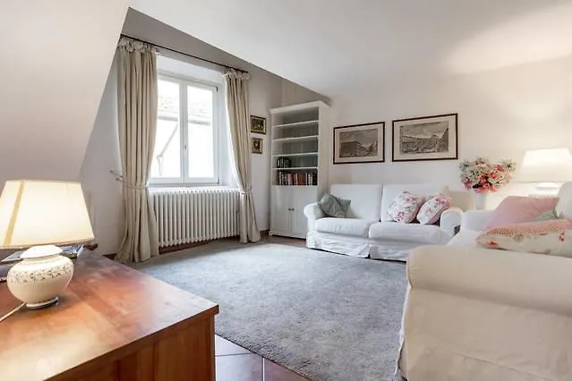 Ta - One Bedroom Luxury Apartment In The Fashion District Florence Italy