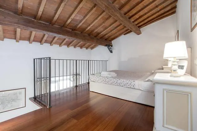 Ta - One Bedroom Luxury Apartment In The Fashion District Florence