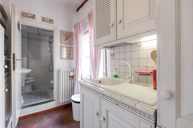 Ta - One Bedroom Luxury Apartment In The Fashion District Florence