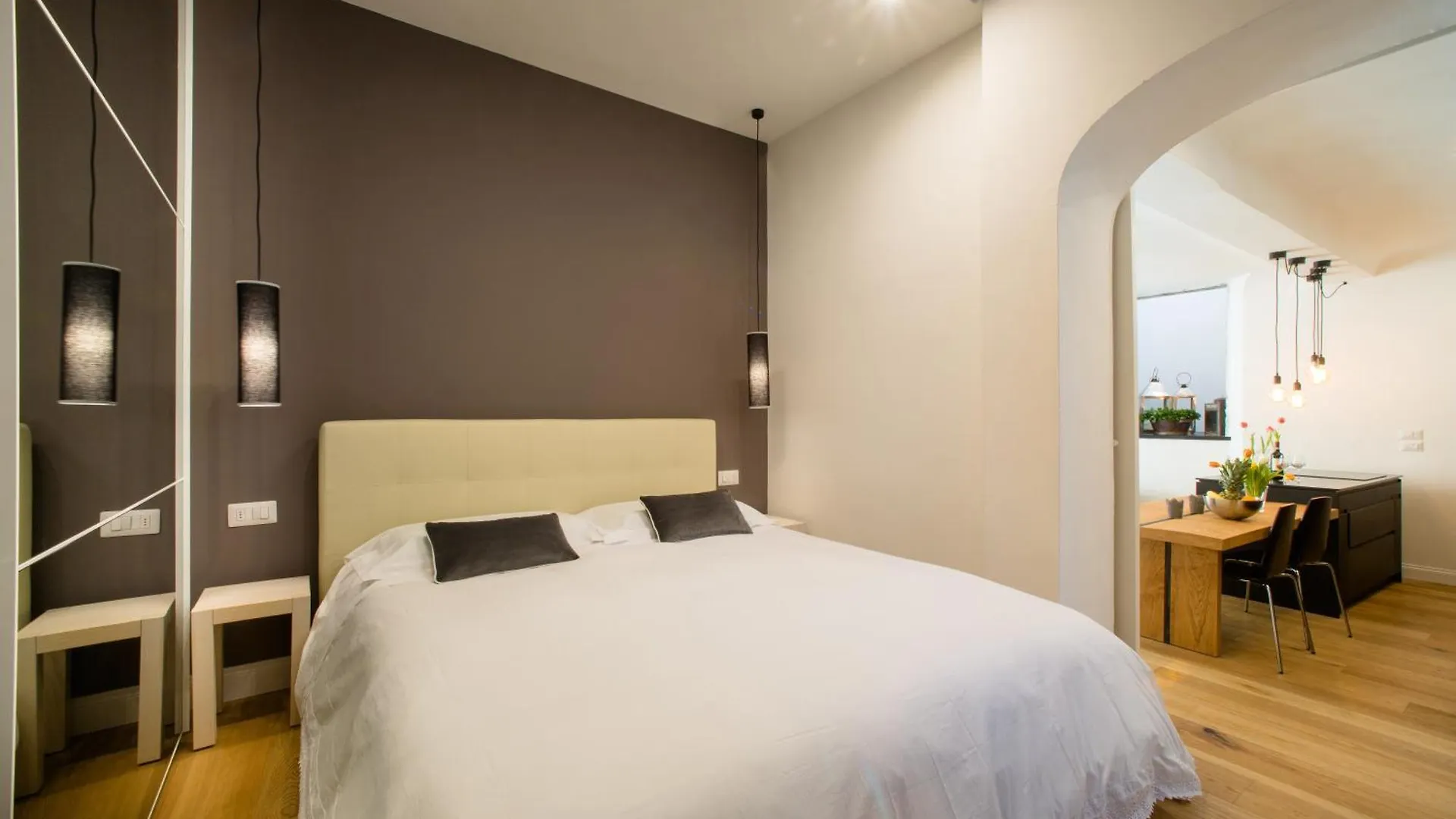 Ta - One Bedroom Luxury Apartment In The Fashion District Florence 0*,  Italy