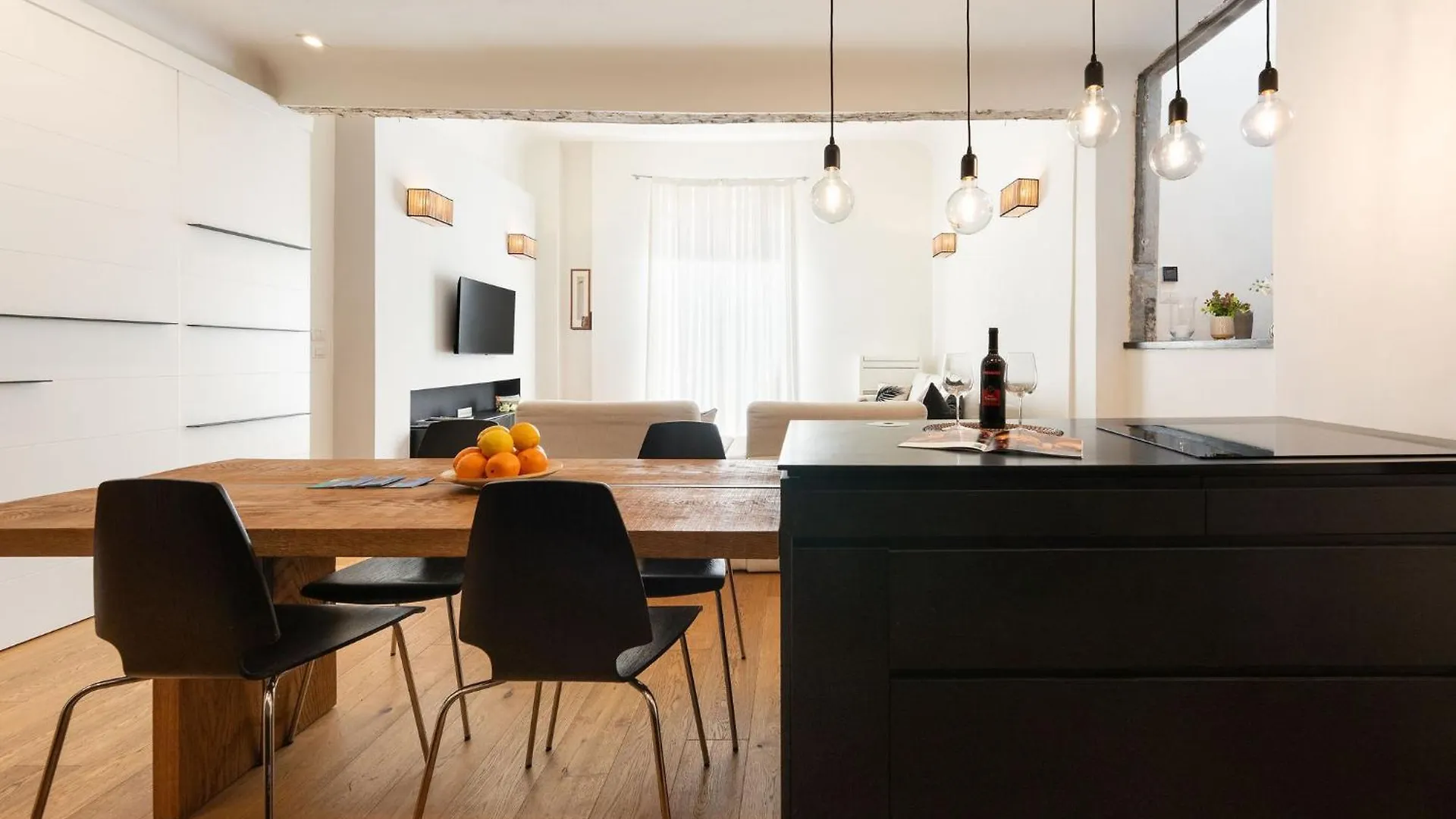 Ta - One Bedroom Luxury Apartment In The Fashion District Florence 0*,  Italy
