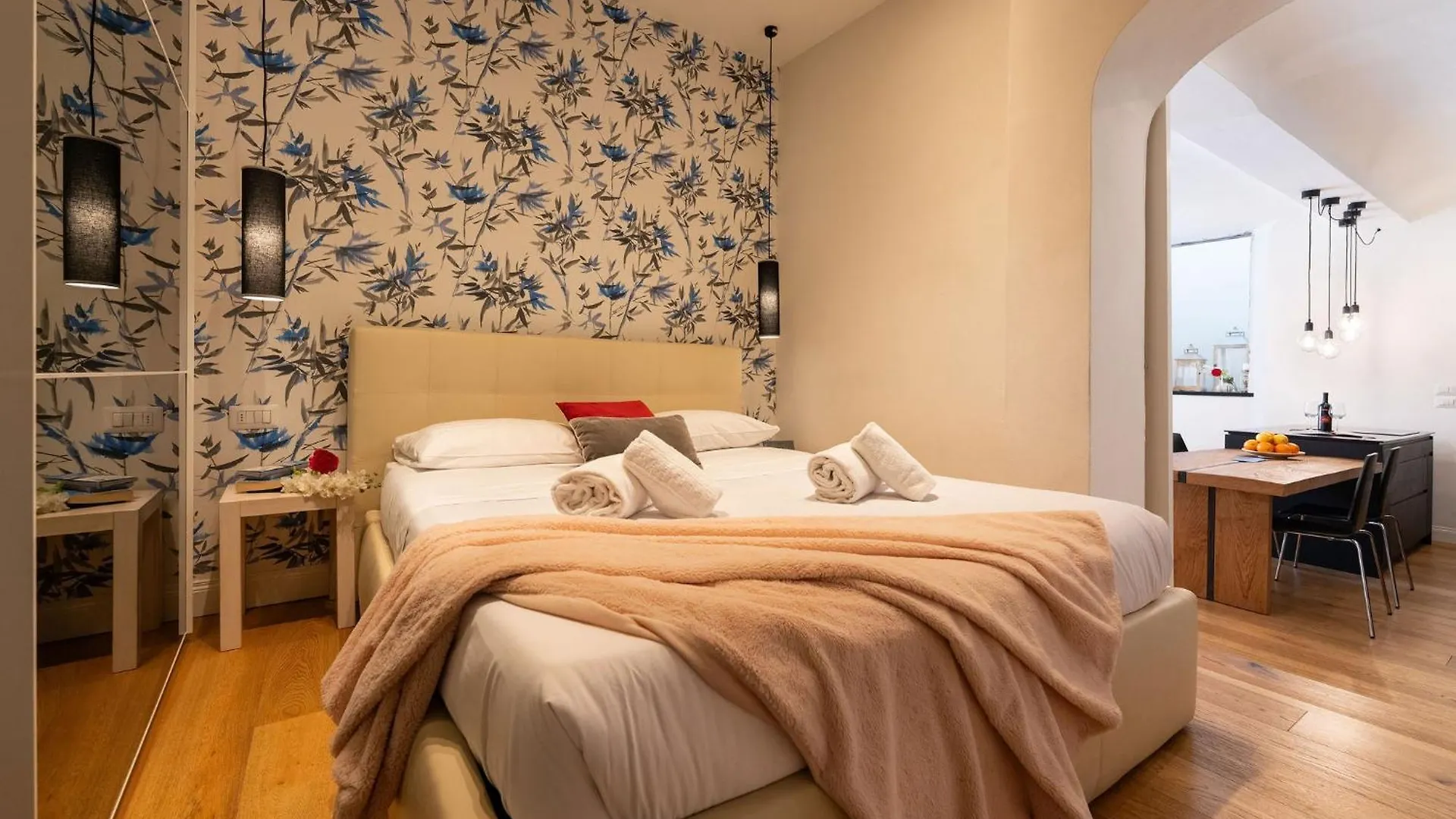 Ta - One Bedroom Luxury Apartment In The Fashion District Florence