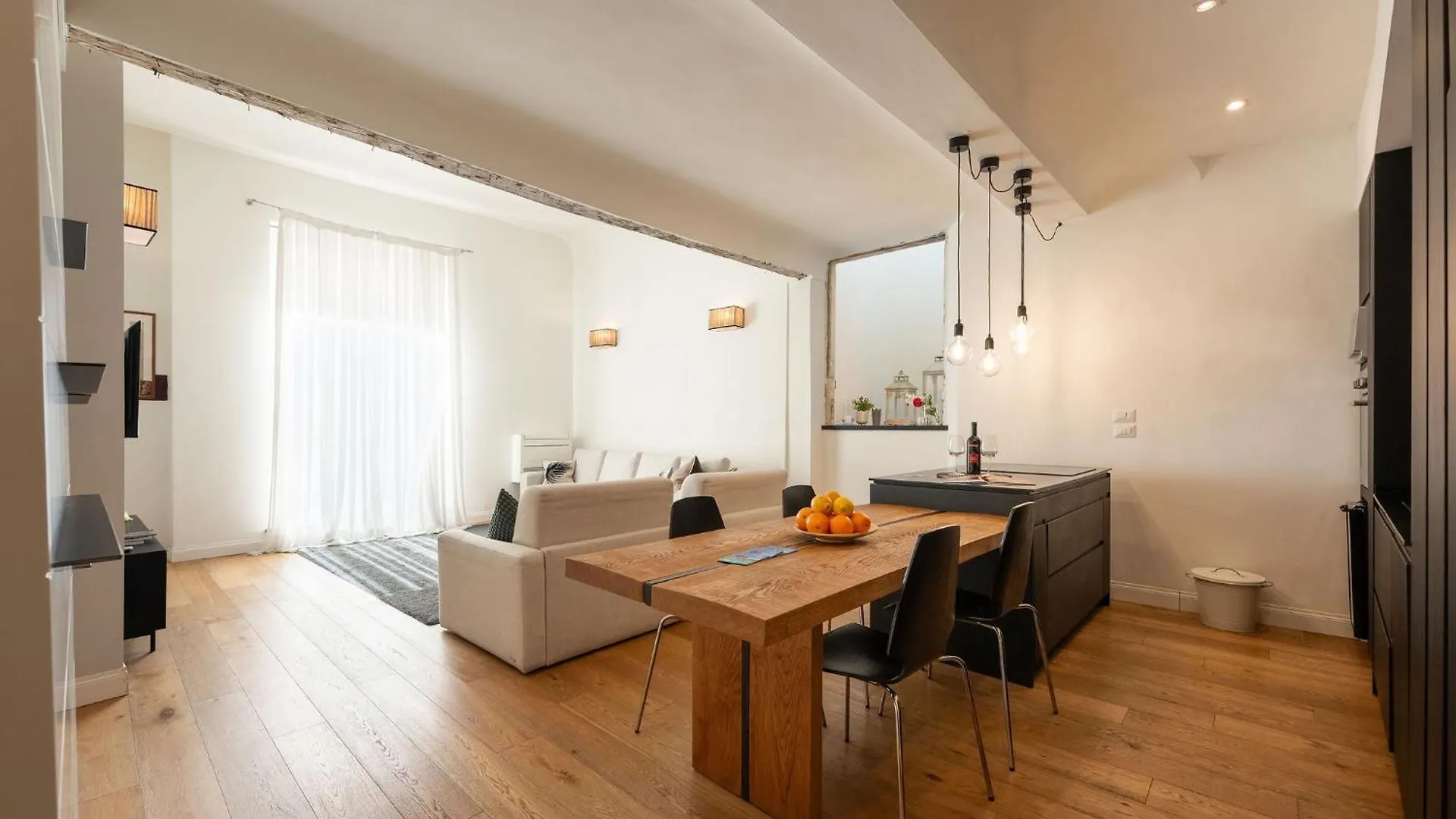 Ta - One Bedroom Luxury Apartment In The Fashion District Florence